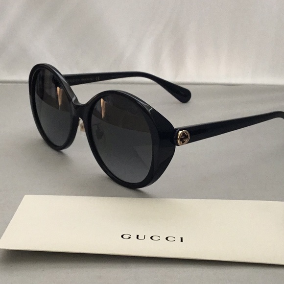 GUCCI GREY LADIES SUNGLASSES. - Picture 4 of 9
